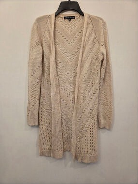 LOVE ELLIE women's Beige Open Knit Cardigan size Medium
